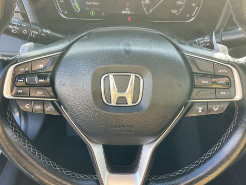 Used 2022 Honda Insight Touring image 19