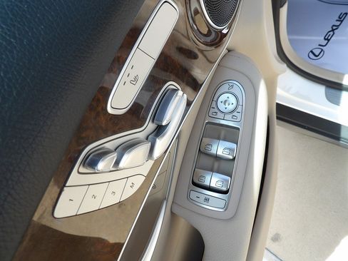 Used 2018 Mercedes-Benz GLC 300 GLC300 4MATIC image 10