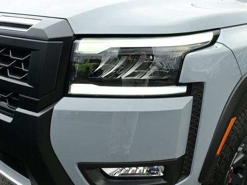 New 2026 Nissan Frontier PRO-4X image 13