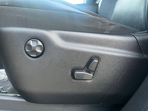 Used 2012 Jeep Grand Cherokee Laredo image 14