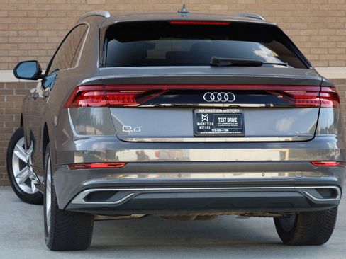 Used 2019 Audi Q8 Premium w/ Convenience Package AWD/4WD image 11