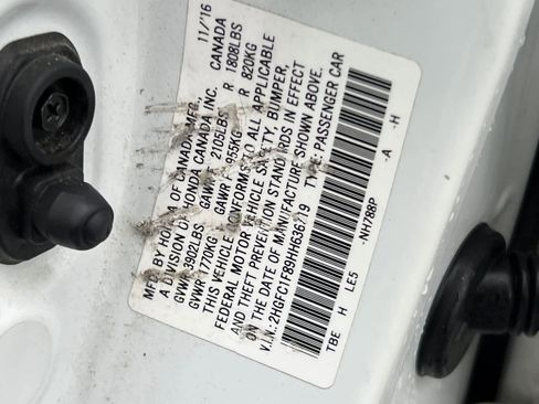 Used 2017 Honda Civic EX-L image 30