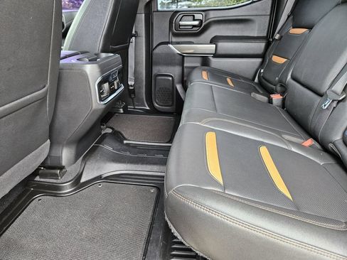 Used 2021 GMC Sierra 1500 AT4 w/ AT4 Preferred Package AWD/4WD image 30