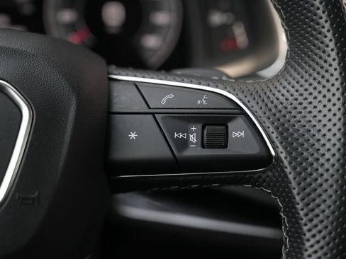 Used 2022 Audi SQ8 Prestige w/ Prestige Package image 48