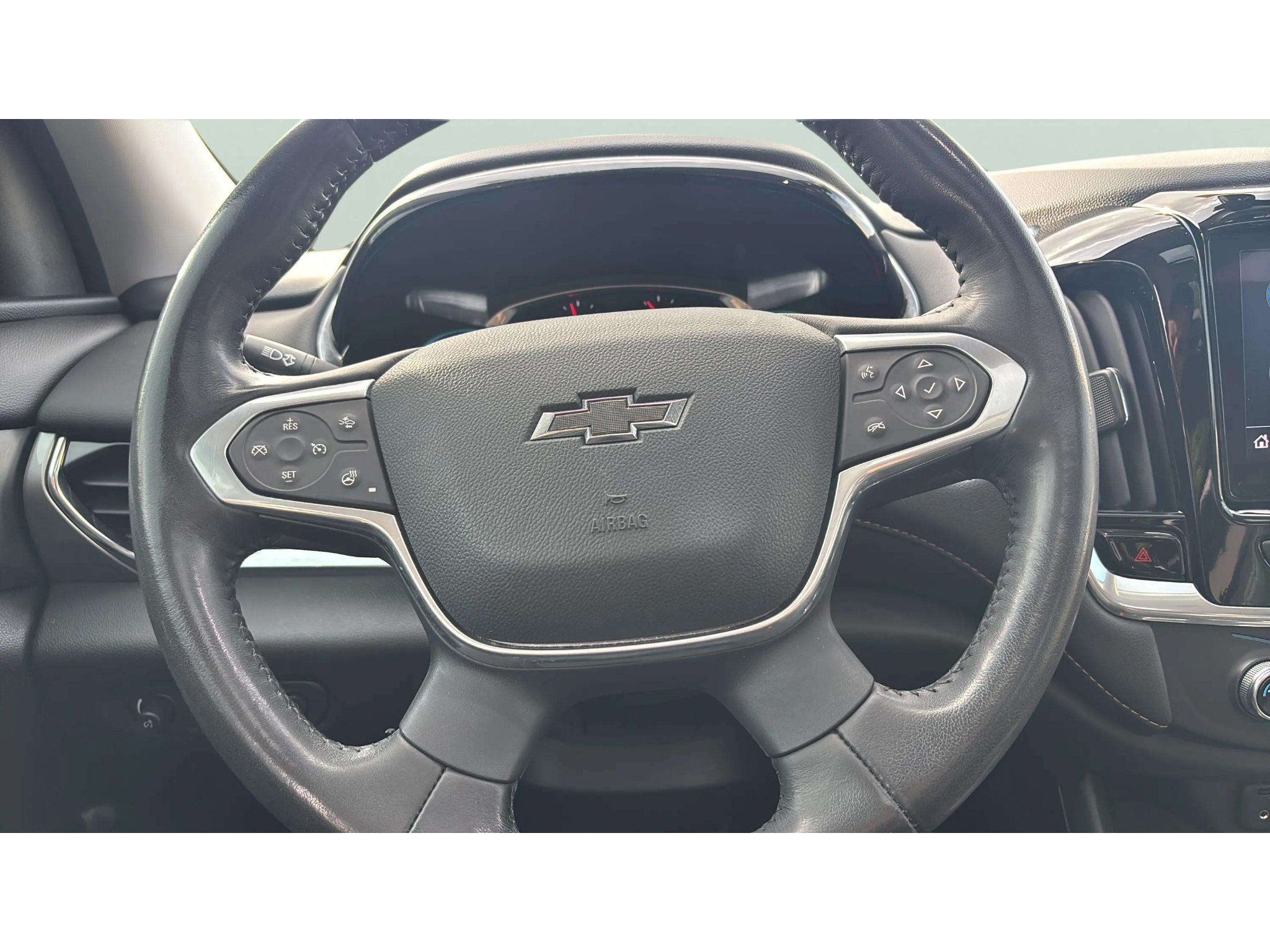 Used 2021 Chevrolet Traverse RS AWD/4WD image 18
