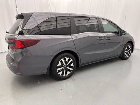 New 2026 Honda Odyssey EX-L image 13