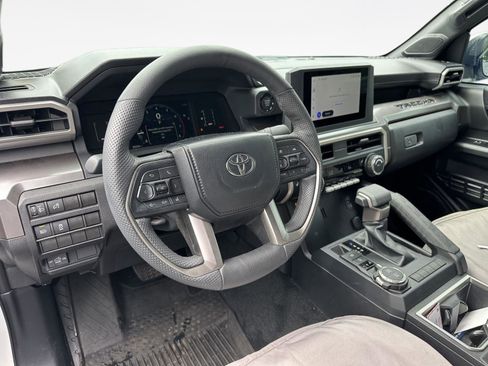 Certified 2024 Toyota Tacoma SR5 AWD/4WD image 55