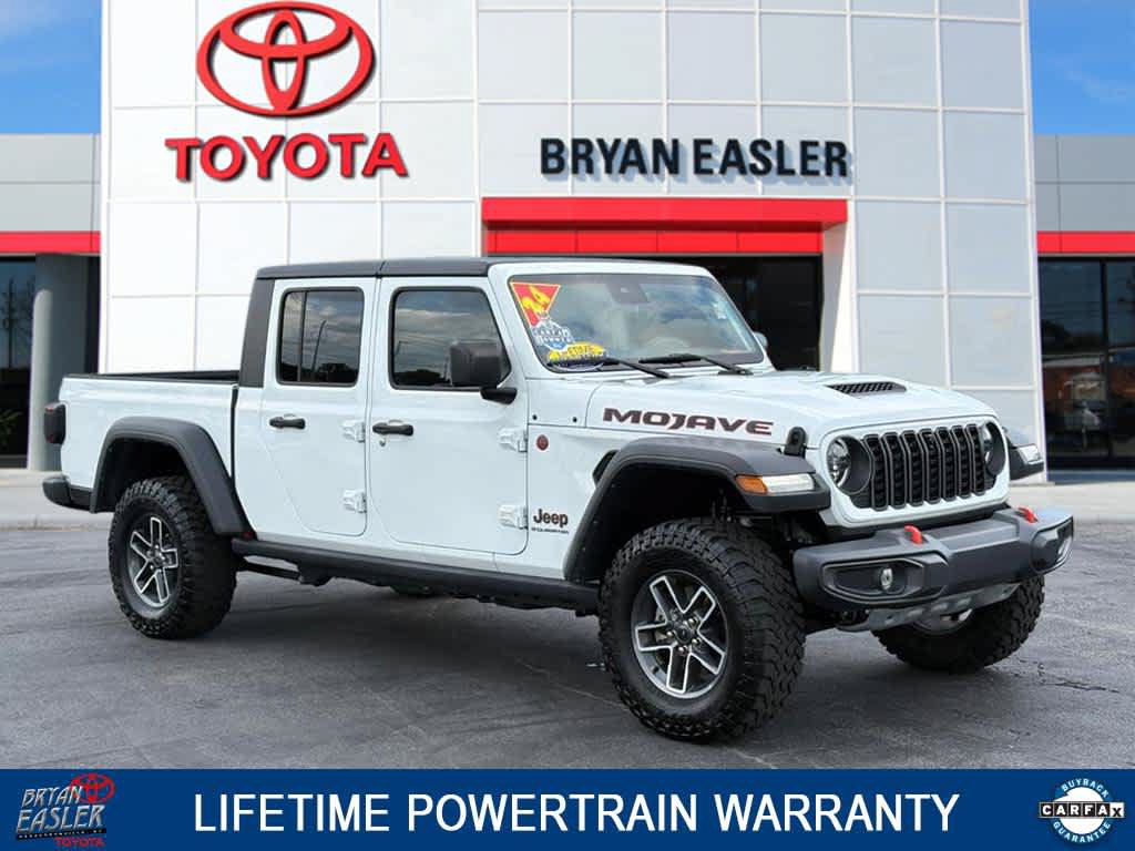 Used 2024 Jeep Gladiator Mojave w/ Technology Group AWD/4WD image 1