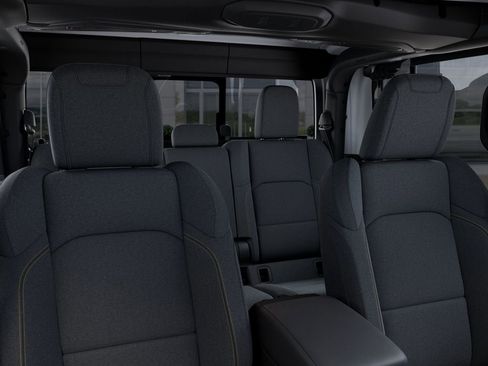 New 2025 Jeep Gladiator Willys image 26