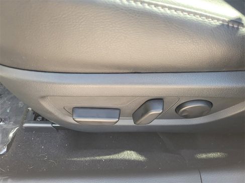 Certified 2025 MAZDA CX-50 AWD 2.5 S w/ Weather Package image 5