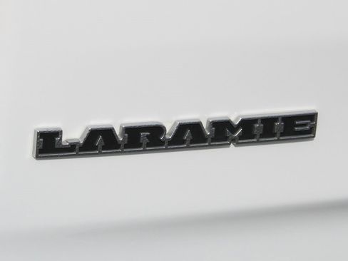 Used 2022 RAM 1500 Laramie image 46