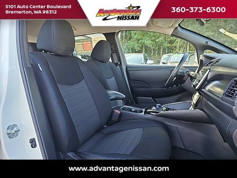 Used 2019 Nissan Leaf SV w/ SV Technology Package image 27