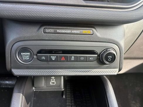 Used 2025 Ford Bronco Sport Big Bend w/ Convenience Package image 21