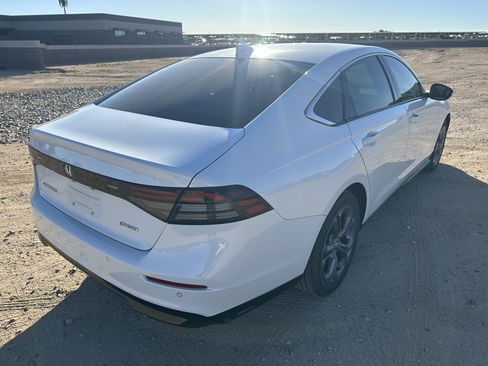 Used 2024 Honda Accord EX-L image 5