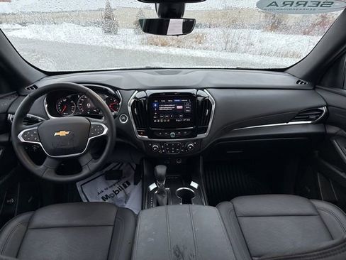 Certified 2024 Chevrolet Traverse High Country image 43