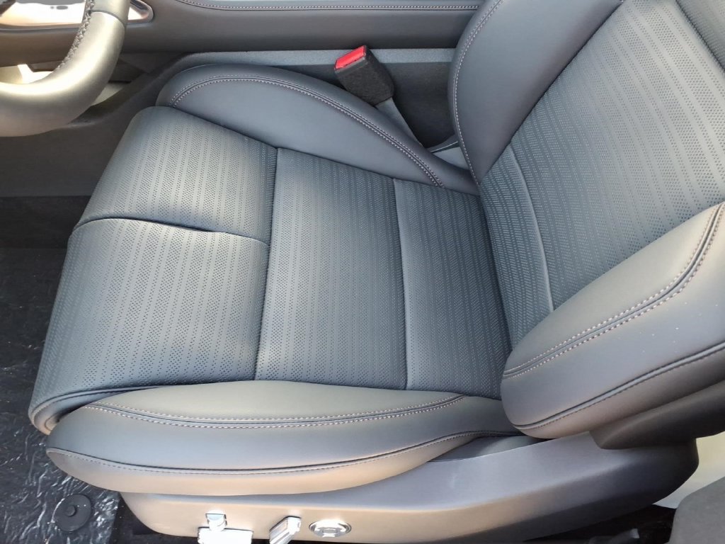 New 2026 Lincoln Nautilus Reserve AWD/4WD image 14