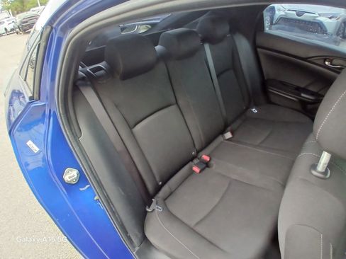 Used 2018 Honda Civic Sport image 16
