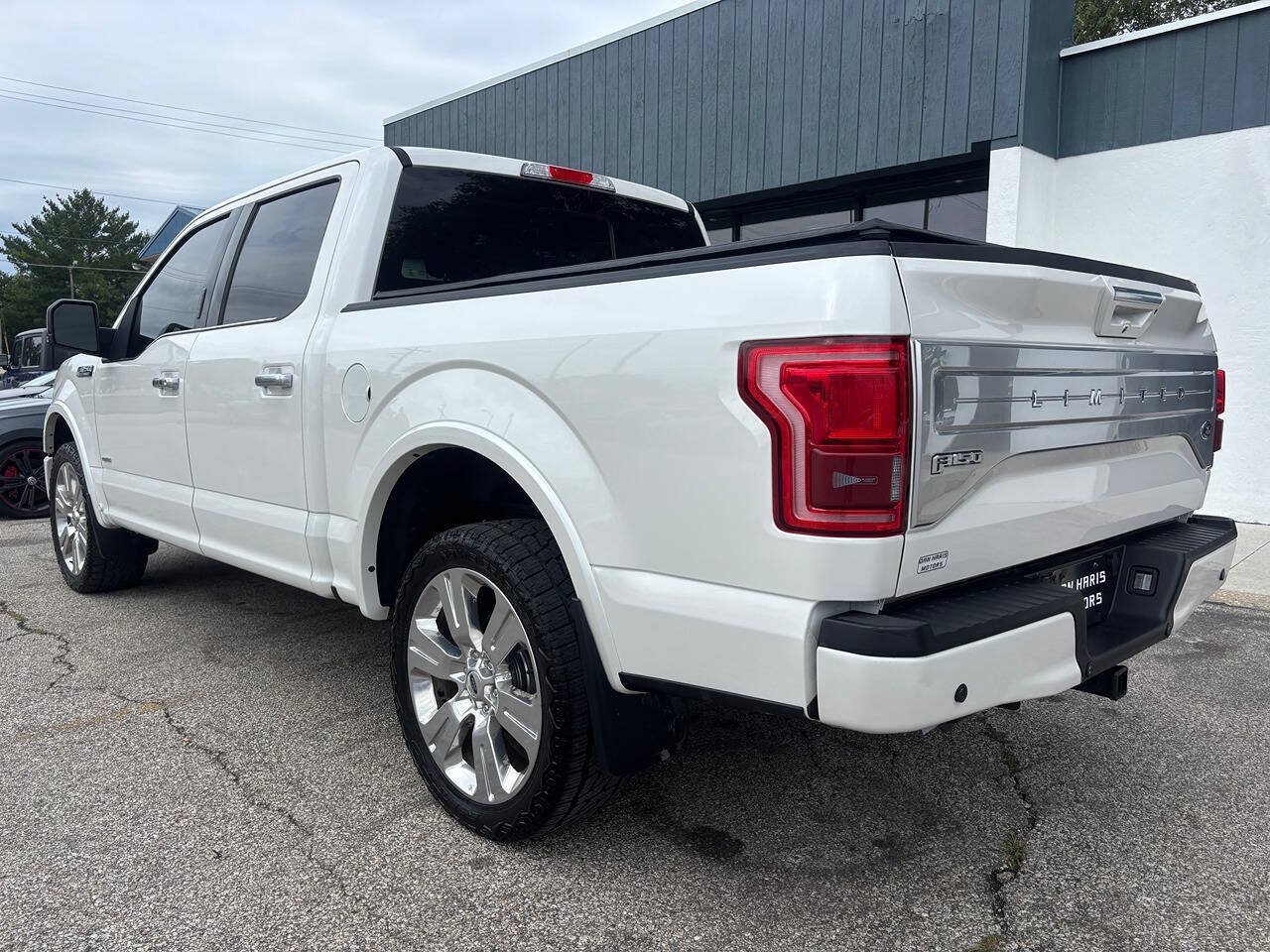 Used 2016 Ford F150 Limited w/ Trailer Tow Package AWD/4WD image 17