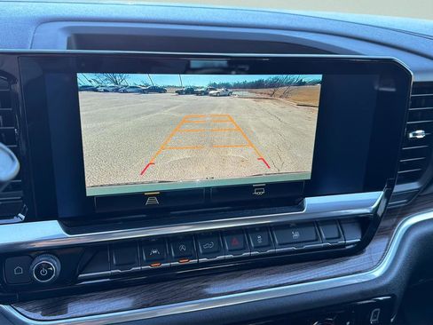 Used 2025 Chevrolet Silverado 1500 LT image 27