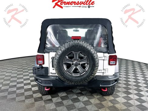 Used 2018 Jeep Wrangler Unlimited Rubicon image 6