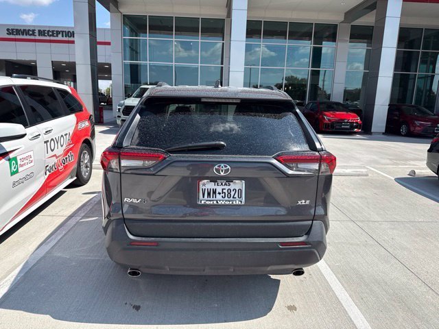 Used 2024 Toyota RAV4 XLE w/ Convenience Package FWD image 7