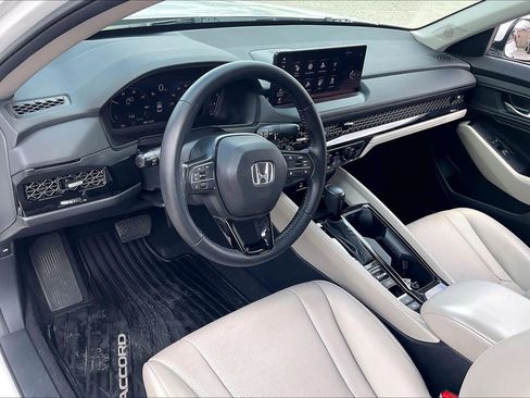 Used 2023 Honda Accord EX-L image 18