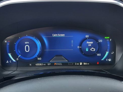 Used 2022 Ford Escape Titanium w/ Titanium Premium Package image 17