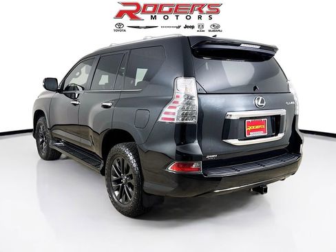Used 2023 Lexus GX 460 Premium w/ Premium Package AWD/4WD image 11