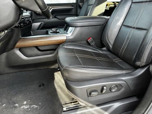 Certified 2024 Chevrolet Silverado 2500 High Country w/ High Country Premium Package image 5