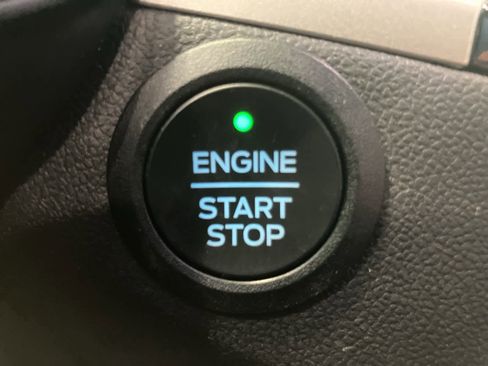 Certified 2022 Ford Escape SEL image 19