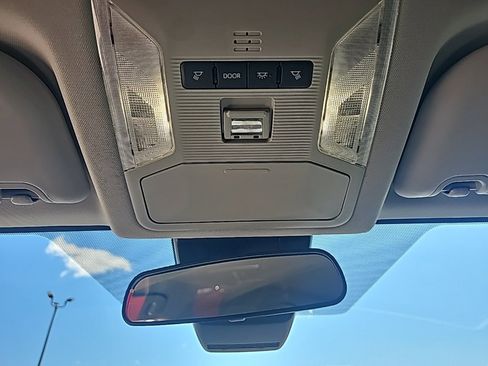 Used 2025 Toyota RAV4 LE image 24