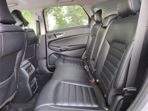 Used 2024 Ford Edge SEL AWD/4WD image 34