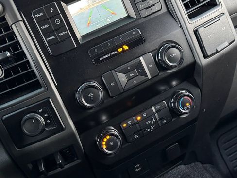 Used 2019 Ford F250 XL w/ Power Equipment Group image 29