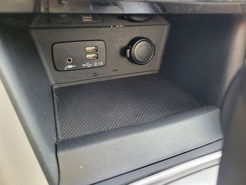 Certified 2022 Subaru Forester Premium image 21