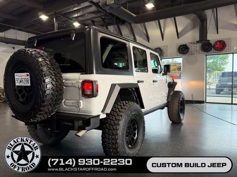 Used 2020 Jeep Wrangler Unlimited Sport S AWD/4WD image 30