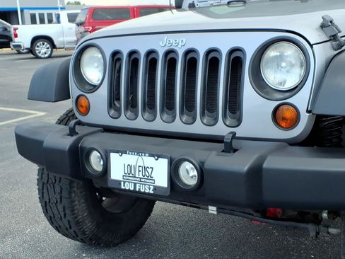 Used 2013 Jeep Wrangler Unlimited Sport AWD/4WD image 30