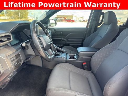 Used 2024 Toyota Tacoma SR5 image 2