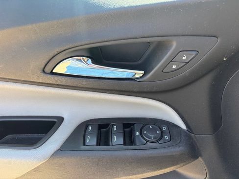 Used 2024 Chevrolet Equinox LS w/ LPO, Floor Liner Package FWD image 11