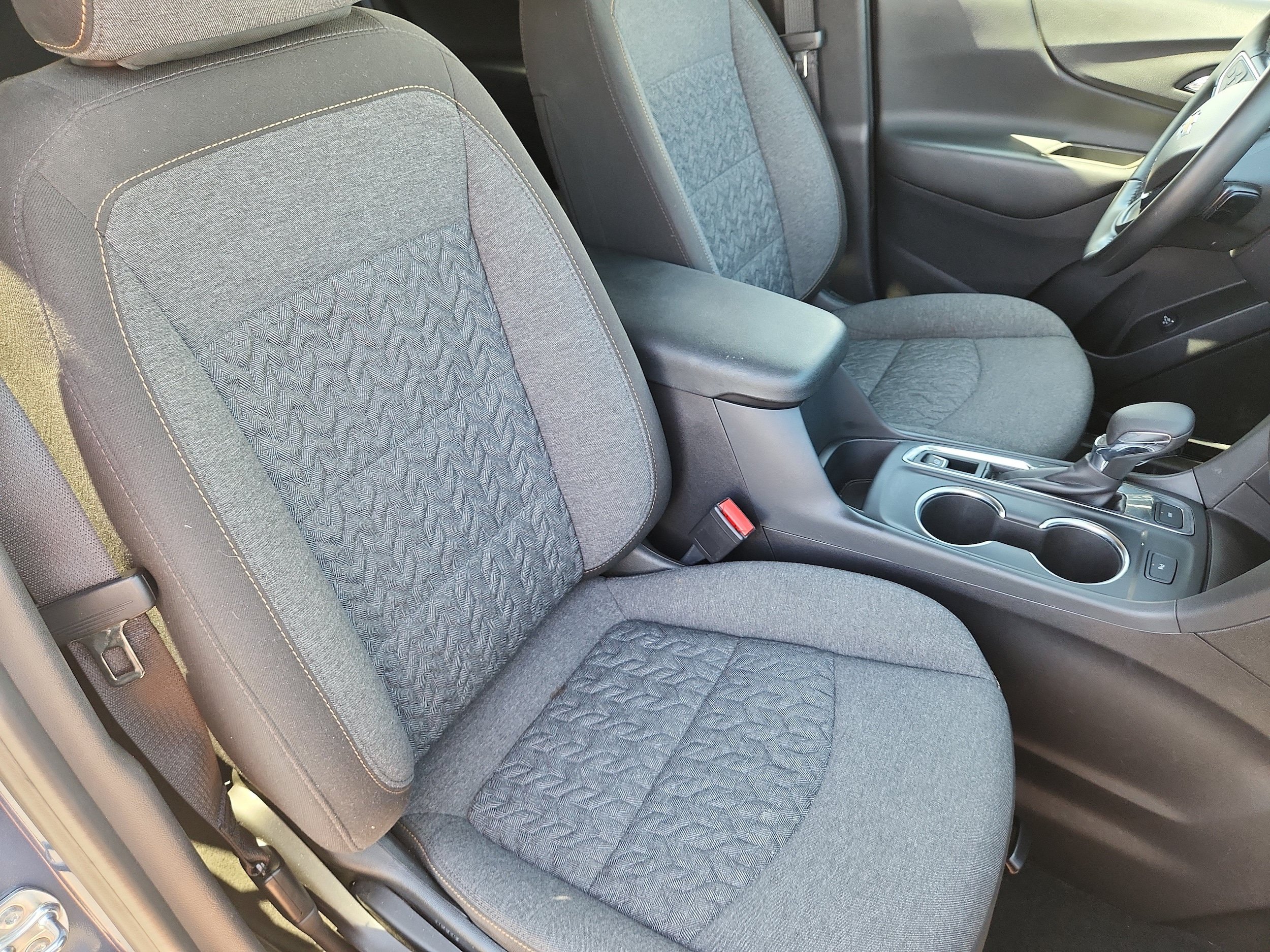 Used 2024 Chevrolet Equinox LT AWD/4WD image 14