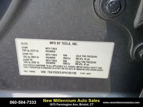 Used 2023 Tesla Model Y Long Range image 24