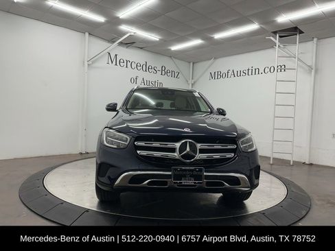 Certified 2022 Mercedes-Benz GLC 300 image 2