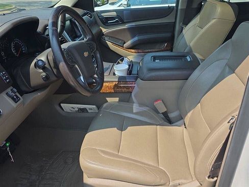Used 2017 Chevrolet Tahoe Premier RWD image 16