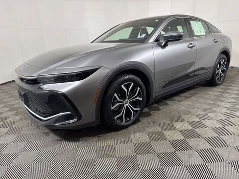 Used 2024 Toyota Crown XLE image 8