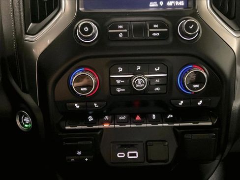 Used 2019 Chevrolet Silverado 1500 LT w/ All-Star Edition image 32