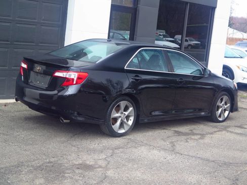 Used 2012 Toyota Camry SE image 21