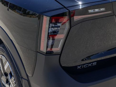 New 2026 Nissan Kicks SV w/ Interior Electronics Package FWD image 7