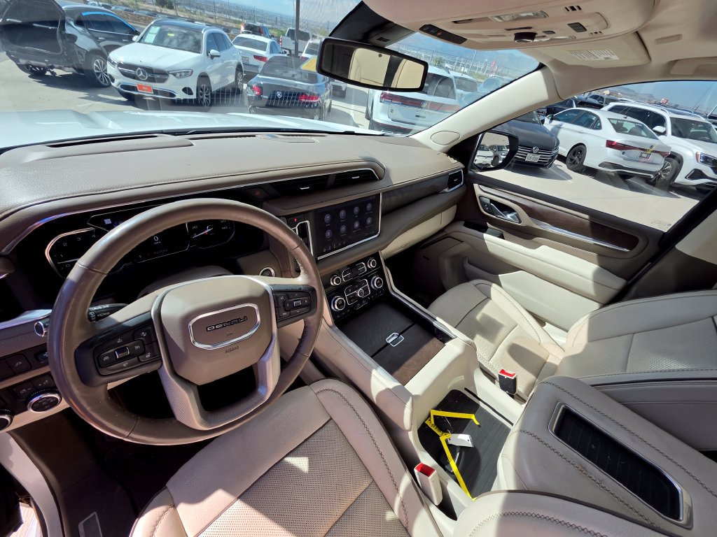 Used 2021 GMC Yukon Denali AWD/4WD image 13