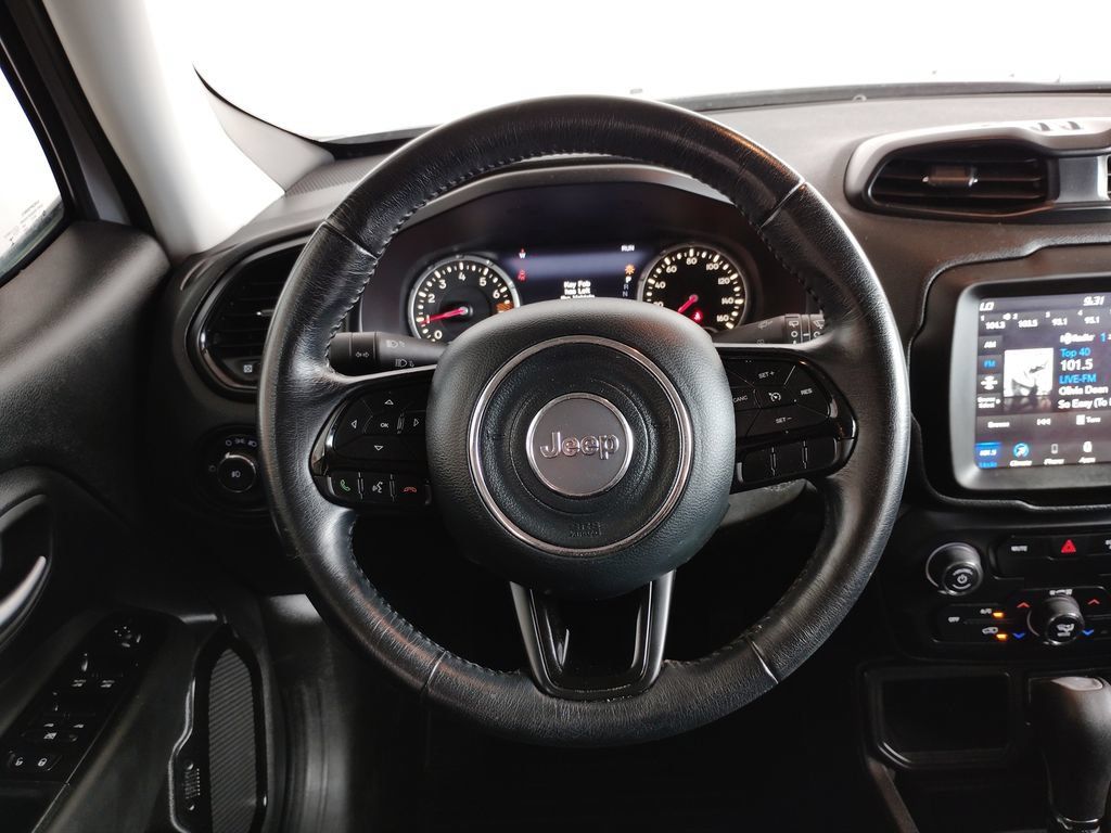 Used 2020 Jeep Renegade Altitude w/ UConnect 8.4 Nav Group FWD image 21