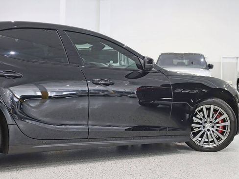 Used 2018 Maserati Ghibli S Q4 image 11