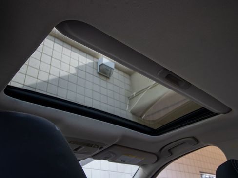 Used 2018 INFINITI Q50 Sport image 17